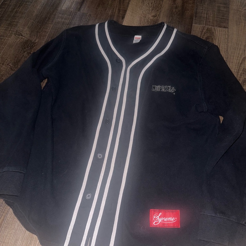 SUPREME BUTTON UP CREW NECK